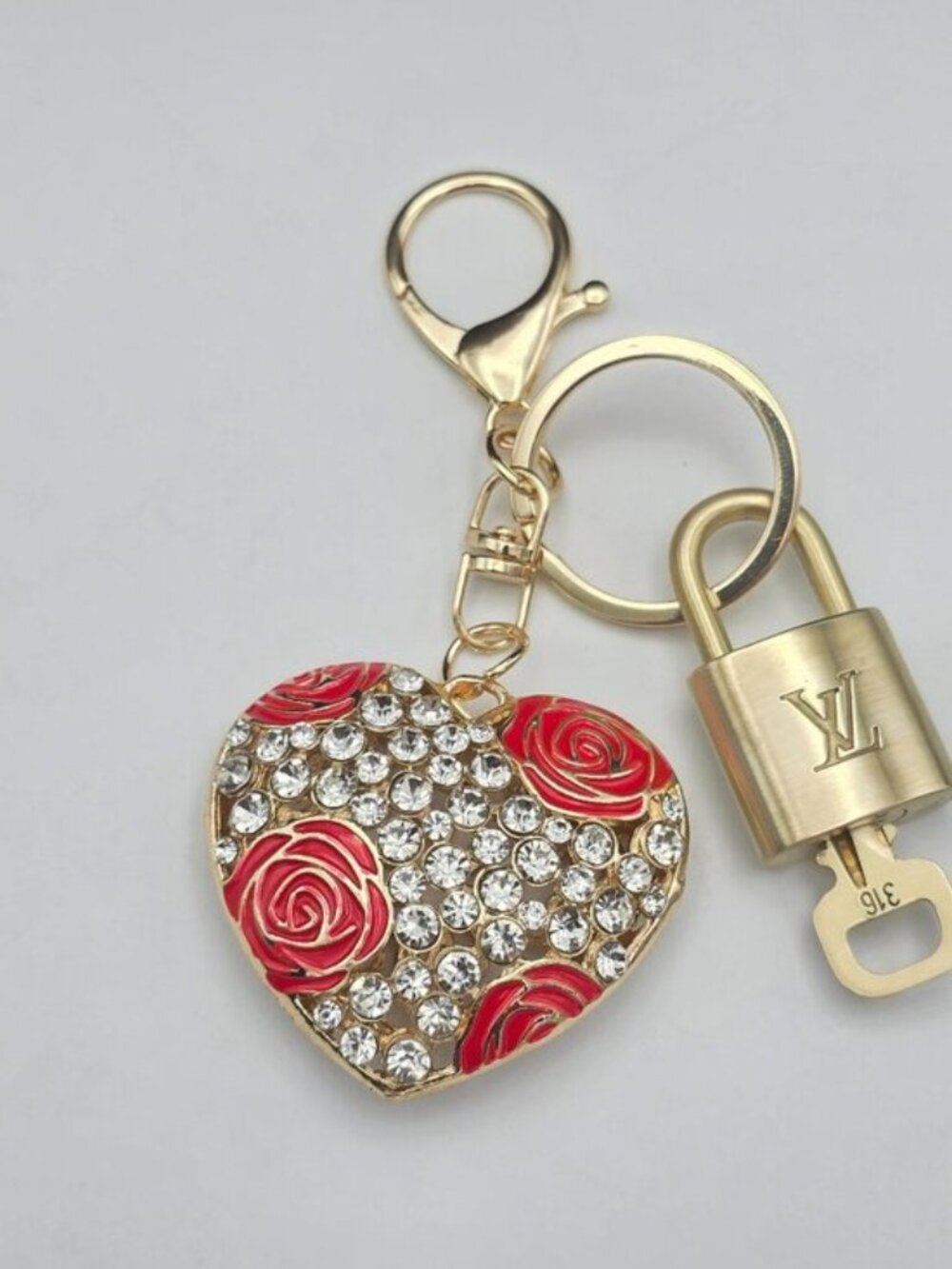 Louis Vuitton Authentic Gold Padlock 🔒Key + Unbranded Heart Keychain Bag Charm - Picture 7 of 10